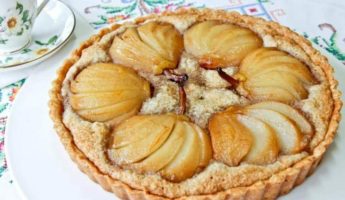 Une tarte aux poires sans gluten