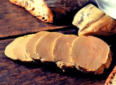 Ces aliments sont bannis dans de nombreux pays pour des raisons surprenantes