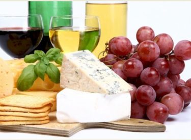 À tester : une carte interactive qui associe vin et fromage !