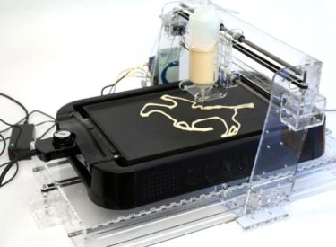 Donnez du fun à vos pancakes avec l’imprimante 3D Pancakebot !