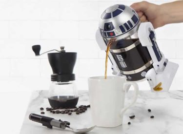 Désormais, R2-D2 vous sert le café !