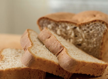 Le pain baguette détrôné par le pain de mie à la pause-déjeuner ?